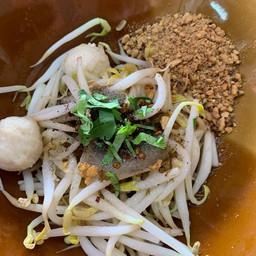 เกาเหลาแห้ง  หมู