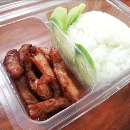 ข้าวหมูทอด