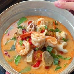 นางกุลา ยำแซ่บ ซอยวิศวะ