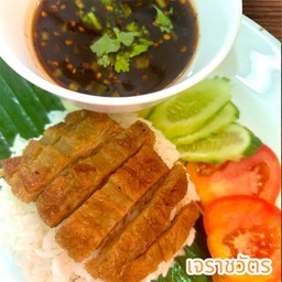 ข้าวหน้าหมูย่างเจจิ้มแจ่ว