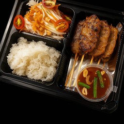 🔥 เหนียวหมูตำไทยแซ่บจบในกล่องเดียว (Thai Trio Box)