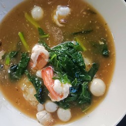 ราดหน้ารวมทะเล