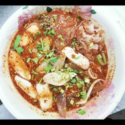 ก๋วยเตี๋ยวเย็นตาโฟต้มยำ
