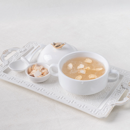 รังนกตุ๋นโสม 人参燕窝 Stewed Bird's Nest with Ginseng