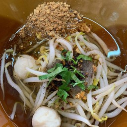 เกาเหลาต้มยำหมู