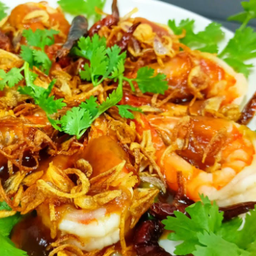 กุ้ง หรือปลากะพง ราดซอสมะขาม เป็นกับข้าว