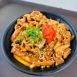 🇰🇷ใหม่ ข้าวหมูผัดกิมจิ สูตรเข้มข้น ฟรีซุปมิโซะ