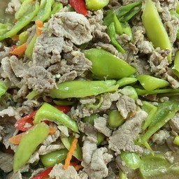 ผัดพริกหยวกหมู