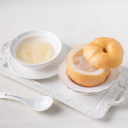 รังนกตุ๋นสาลี่  沙梨顿燕窝 Stewed Bird's Nest with Snow Pear