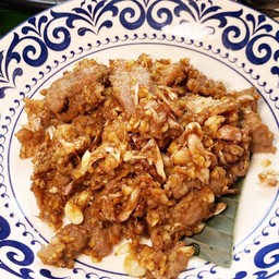 หมูนุ่มทอดกระเทียม (กับข้าว)