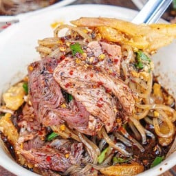 ป.ประทีป ก๋วยเตี๋ยวเรือ สาขาชัยนาท ชัยนาท