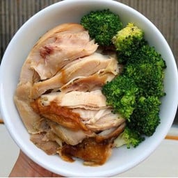 Sunny’s ตามสั่ง