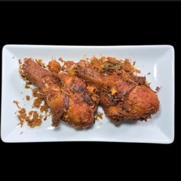 น่องไก่ทอด 2 ชิ้น