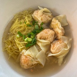 บะหมี่เกี๊ยว (มีส่วนผสมของกุ้ง)