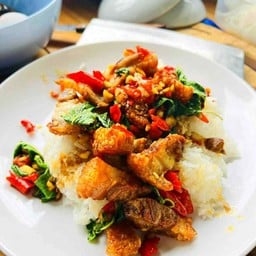 นายAตามสั่ง หมูกรอบเทวดา