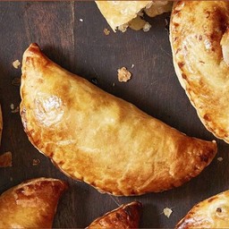 พายทูน่า