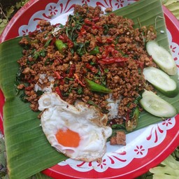 ร้านก๋วยเตี๋ยวกะเพราถาดโบราณ ปากบาง