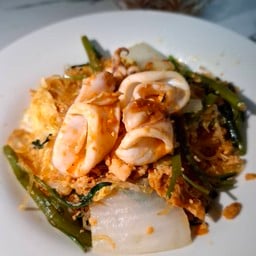 สุกี้แห้งปลาหมึก