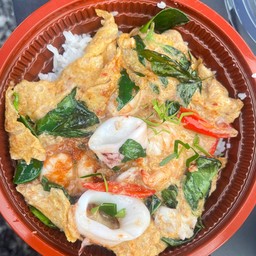ข้าวห่อหมกทะเลไข่ข้นหมึกกุ้งหอย