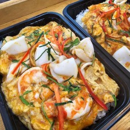 ข้าวไข่ข้นห่อหมกทะเล