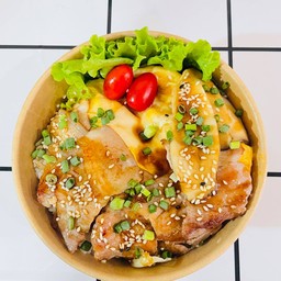 ข้าวไข่ข้น หมูสามชั้นย่างเทอริยากิ