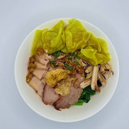 เกี๊ยวปู+หมูแดง+หมูกรอบ