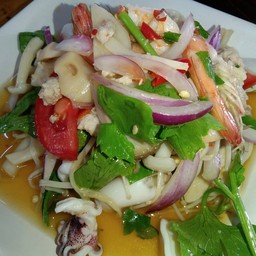 ยำเห็ดรวม