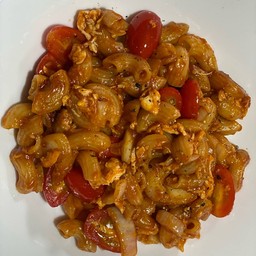 มักกะโรนีไข่ 2 ฟอง