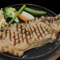 สเต็กเนื้อสัน