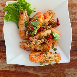 กุ้งผัดพริกเกลือ