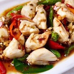 ปูโบ้ผัดพริกขี้หนูสวน