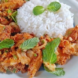 กะเพรานายไก่
