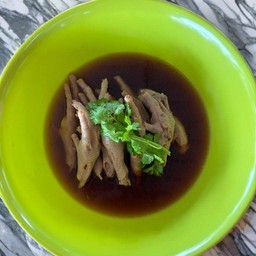 ขาไก่ตุ๋น