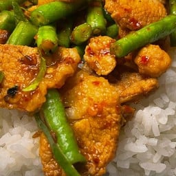 กระเพราข้าวหอมเนินพลับหวาน เนินพลับหวาน