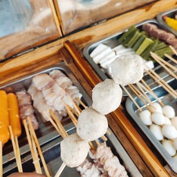 ลูกชิ้นเอ็นหมู