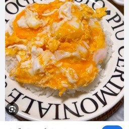 ข้าวไข่ขยี้ 2ฟองราดข้าว