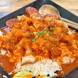 ข้าวหมูกรอบ