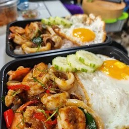 ผัดพริกแกง