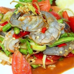 ตำกุ้งสด