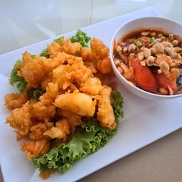 ส้มตำกุ้งทอด(ตำไทย)