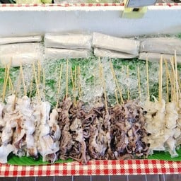 หมึกแซ่บ น้ำจิ้มรสเด็ด(ตลาดทุ่งเศรษฐี)