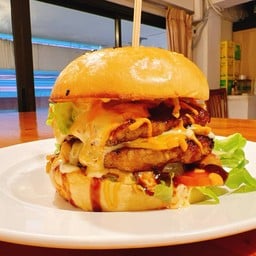 เบอร์เกอร์ดับเบิ้ลหมูชีสเบคอน