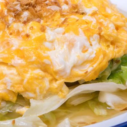 กะหล่ำปลีทอดน้ำปลาราดไข่ข้น