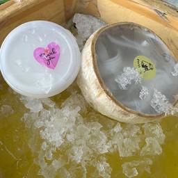 เต้าฮวยนมสดเนื้อมะพร้าว+ วุ้นมะพร้าวน้ำหอม
