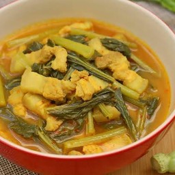 แกงส้มหมูย่างผักรวม เปรี้ยว เผ็ด หอม มัน ครบเครื่องถึงใจ!