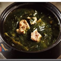 ซุปเนื้อสาหร่าย