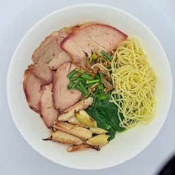 บะหมี่ปู+หมูแดง