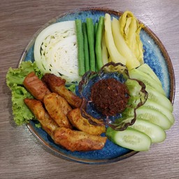 ชุดน้ำพริกตาแดง หมูแดดเดียวนึ่ง