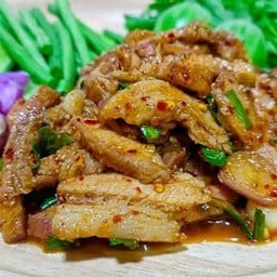 น้ำตกหมู