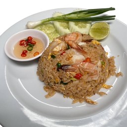 ข้าวผัดต้มยำกุ้ง